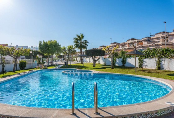 Resale - Villa - Villamartin - Orihuela Costa