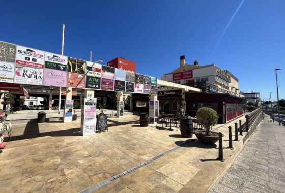 Herverkoop - Commercial Property - Dehesa de Campoamor - Orihuela Costa