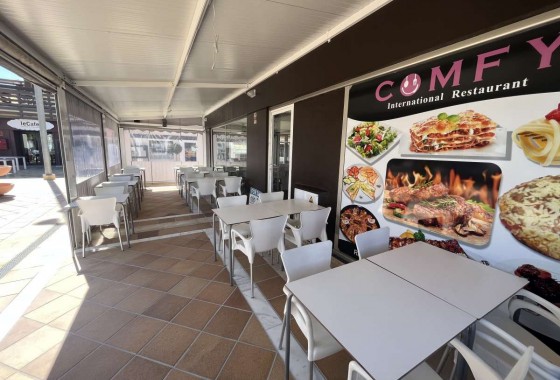 Reventa - Commercial Property - Dehesa de Campoamor - Orihuela Costa