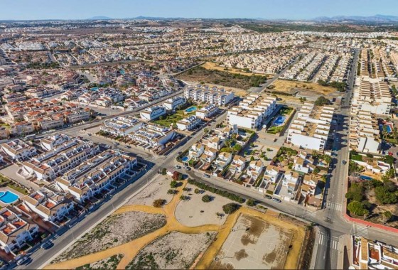 Herverkoop - Villa - Punta Prima - Orihuela Costa