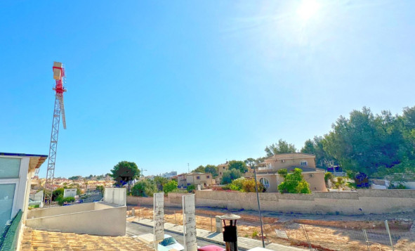 Resale - Villa - Orihuela Costa