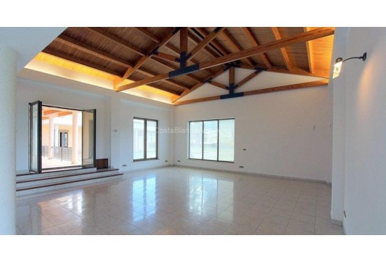 Resale - Villa - Penàguila - Alcoy