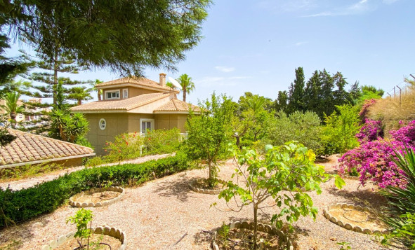 Herverkoop - Villa - Villamartin - Orihuela Costa