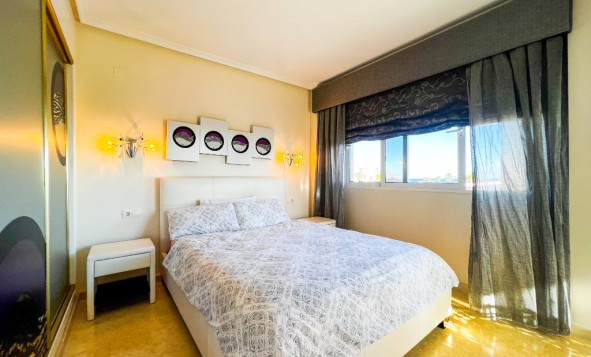 Resale - Villa - La Mata - Torrevieja