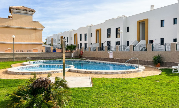 Resale - 2. Town house - Villamartin - Orihuela Costa