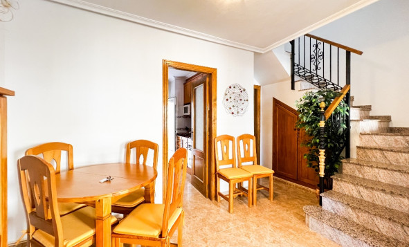 Resale - 2. Town house - Villamartin - Orihuela Costa