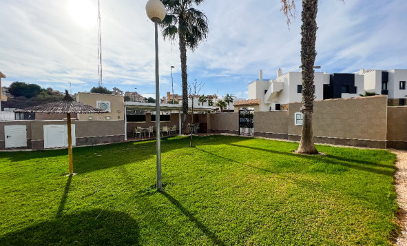 Reventa - Villa - Villamartin - Orihuela Costa