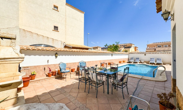 Reventa - Villa - Punta Prima - Orihuela Costa