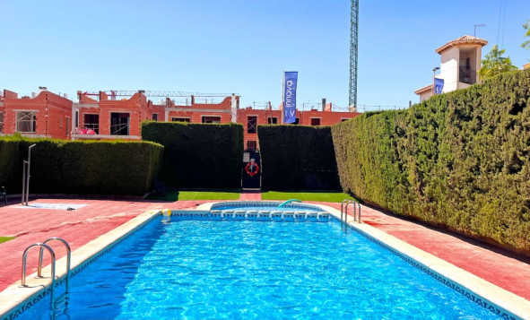 Resale - Villa - Orihuela Costa