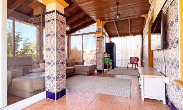 Resale - Villa - Orihuela Costa