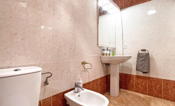 Resale - Apartment - Torrevieja