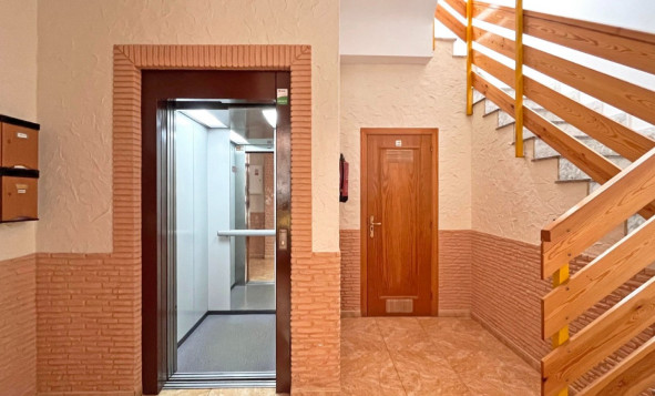 Resale - Apartment - Torrevieja