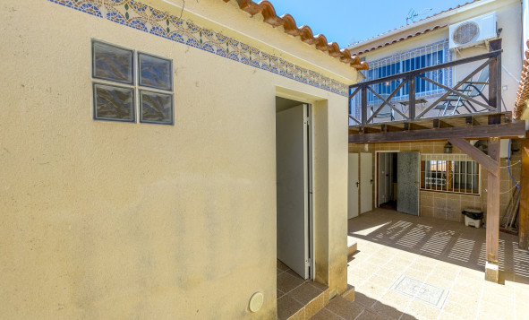 Resale - Villa - Los Balcones - Los Altos del Edén - Orihuela Costa