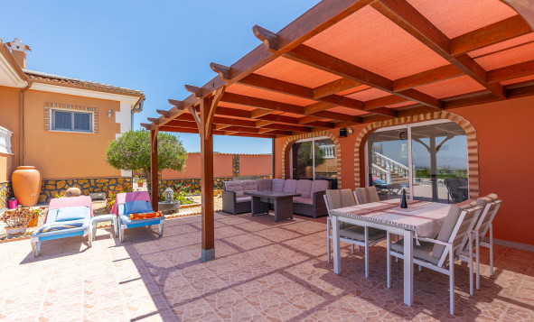 Reventa - Villa - Jacarilla - Orihuela