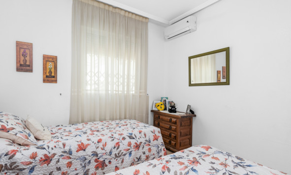 Resale - Apartment - Torrevieja