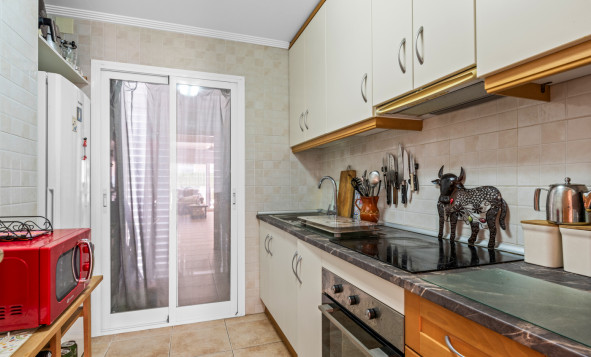 Resale - Apartment - Torrevieja