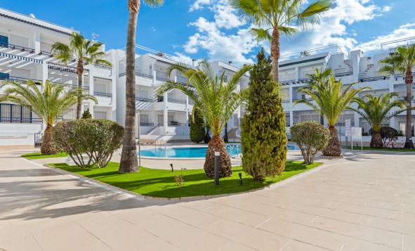 Resale - Apartment - Torrevieja