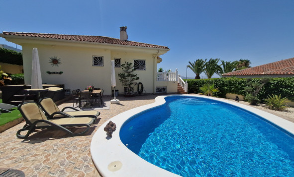 Resale - Villa - La Marina - Rojales