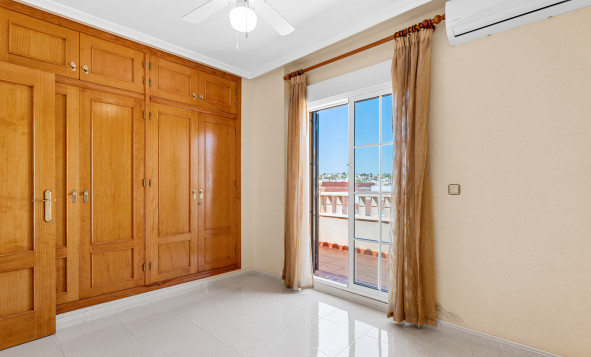 Reventa - Villa - Orihuela Costa