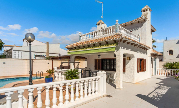 Herverkoop - 4. House - Detached Villa - Orihuela Costa