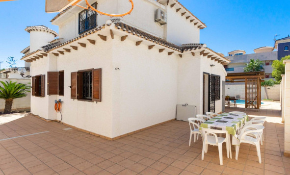 Herverkoop - 4. House - Detached Villa - Orihuela Costa