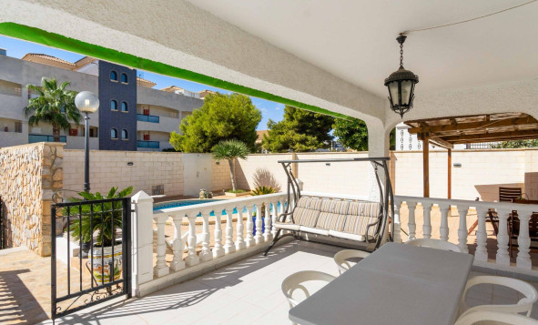 Herverkoop - 4. House - Detached Villa - Orihuela Costa