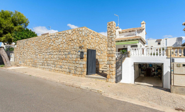 Herverkoop - 4. House - Detached Villa - Orihuela Costa