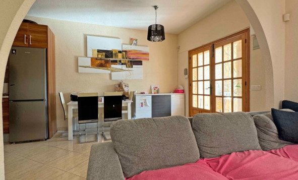 Reventa - 3. Semi - Detached Villa - Torrevieja - Orihuela Costa