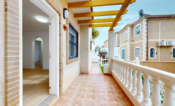 Reventa - Villa - Orihuela Costa