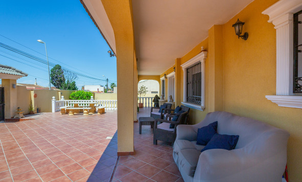 Herverkoop - Villa - Torrevieja - Orihuela Costa