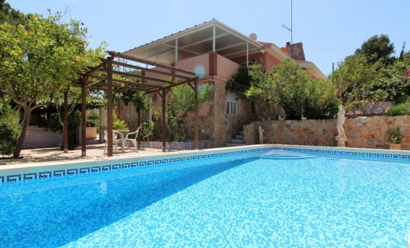 Reventa - Villa - Torrevieja - Orihuela Costa