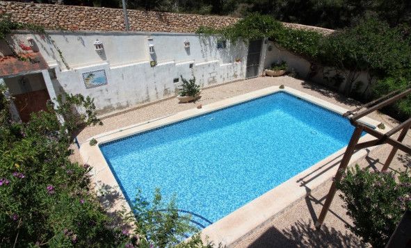 Herverkoop - Villa - Torrevieja - Orihuela Costa