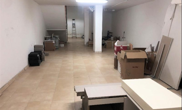 Reventa - Local comercial - Guardamar del Segura - Guardamar