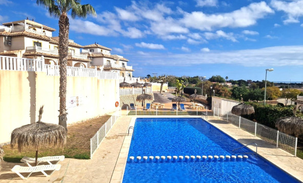 Resale - Casa Tipo Dúplex - Orihuela Costa