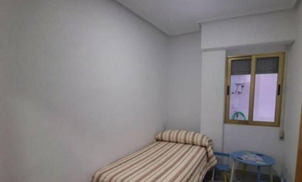 Herverkoop - 1. Appartement / flat - Torrevieja - Costa Blanca Zuid