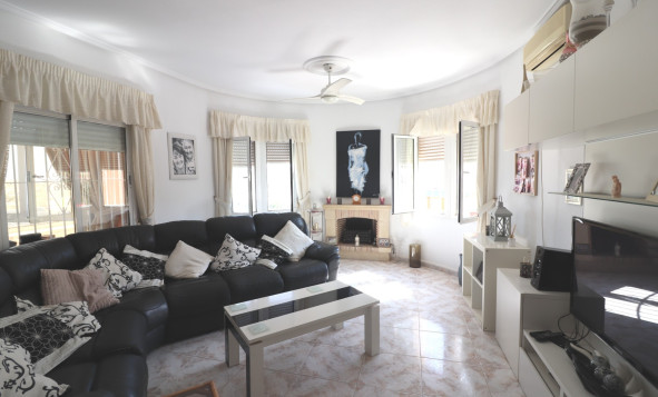 Resale - Villa - Ciudad Quesada - Rojales