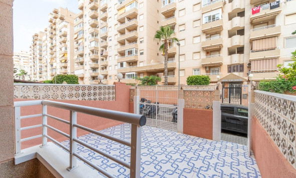 Herverkoop - Appartement - Torrevieja - Nueva Torrevieja