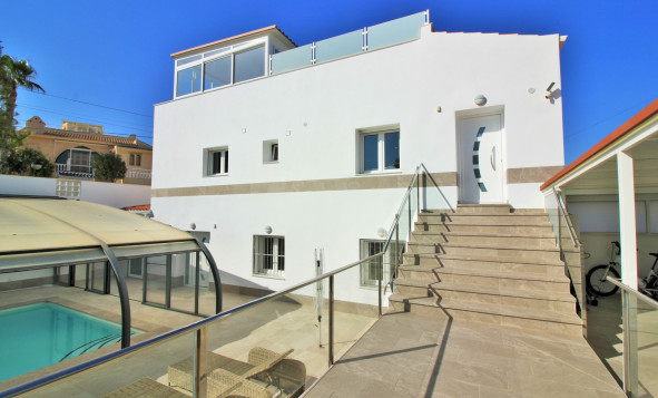 Herverkoop - Villa - Villamartin - Orihuela Costa