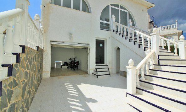 Resale - Villa - Villamartin - Orihuela Costa