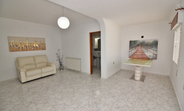 Resale - Villa - Villamartin - Orihuela Costa