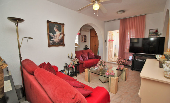 Resale - Villa - Villamartin - Orihuela Costa