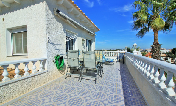 Resale - Villa - Villamartin - Orihuela Costa