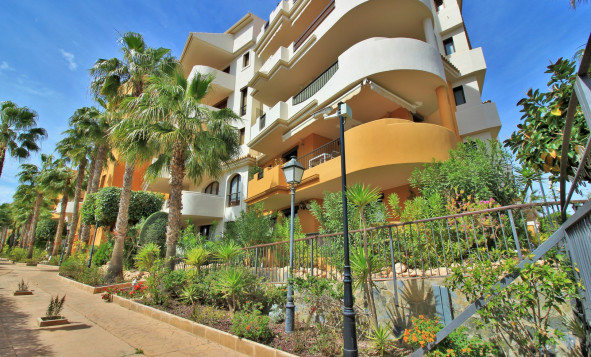 Resale - Apartment - Punta Prima - Orihuela Costa