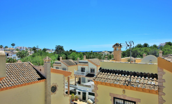 Resale - Villa - Villamartin - Orihuela Costa