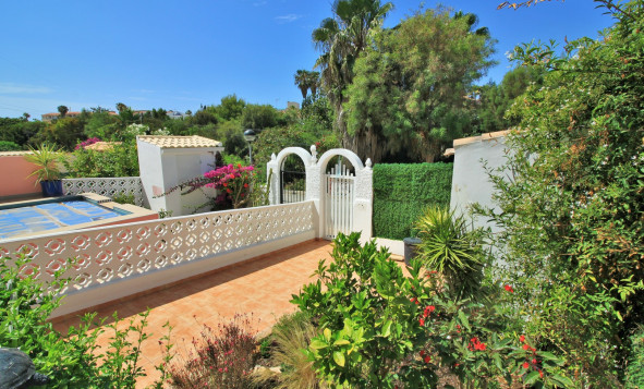 Resale - Villa - Playa Flamenca - Orihuela Costa