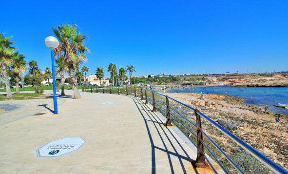 Herverkoop - Villa - Playa Flamenca - Orihuela Costa