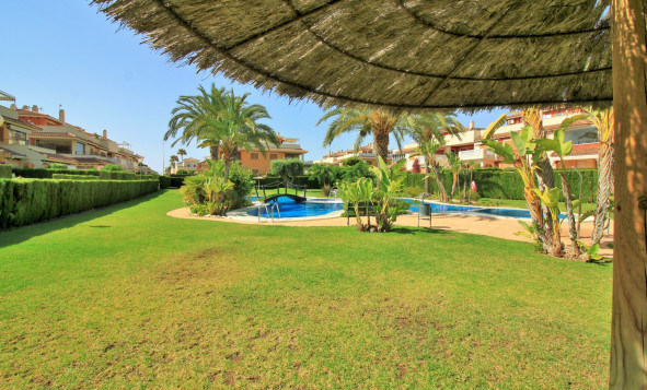 Resale - Villa - Playa Flamenca - Orihuela Costa