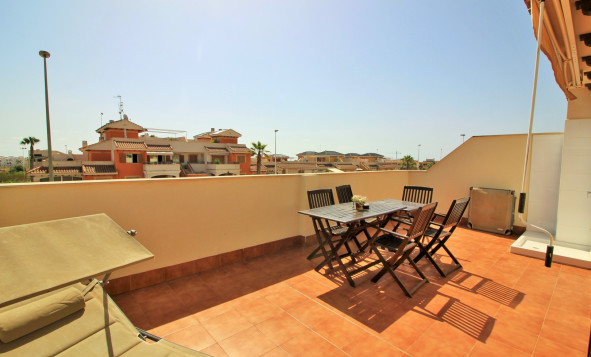 Resale - Villa - Playa Flamenca - Orihuela Costa