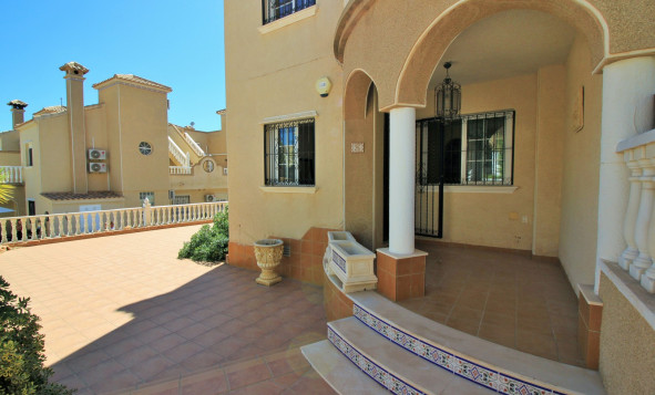 Resale - Villa - Villamartin - Orihuela Costa