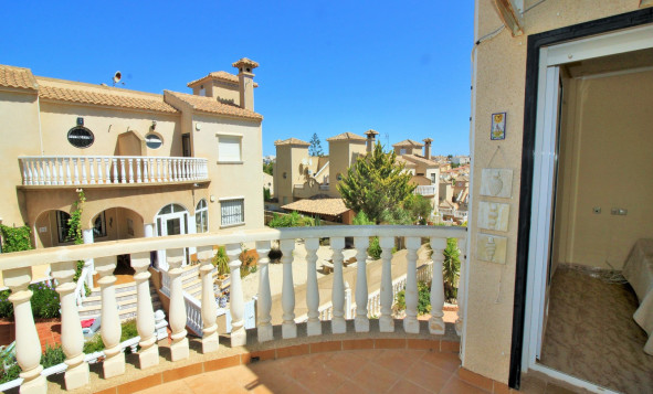 Herverkoop - Villa - Villamartin - Orihuela Costa